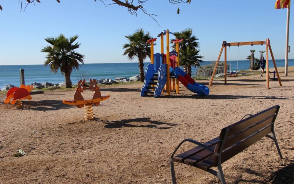 Parc infantil passeig Marítim