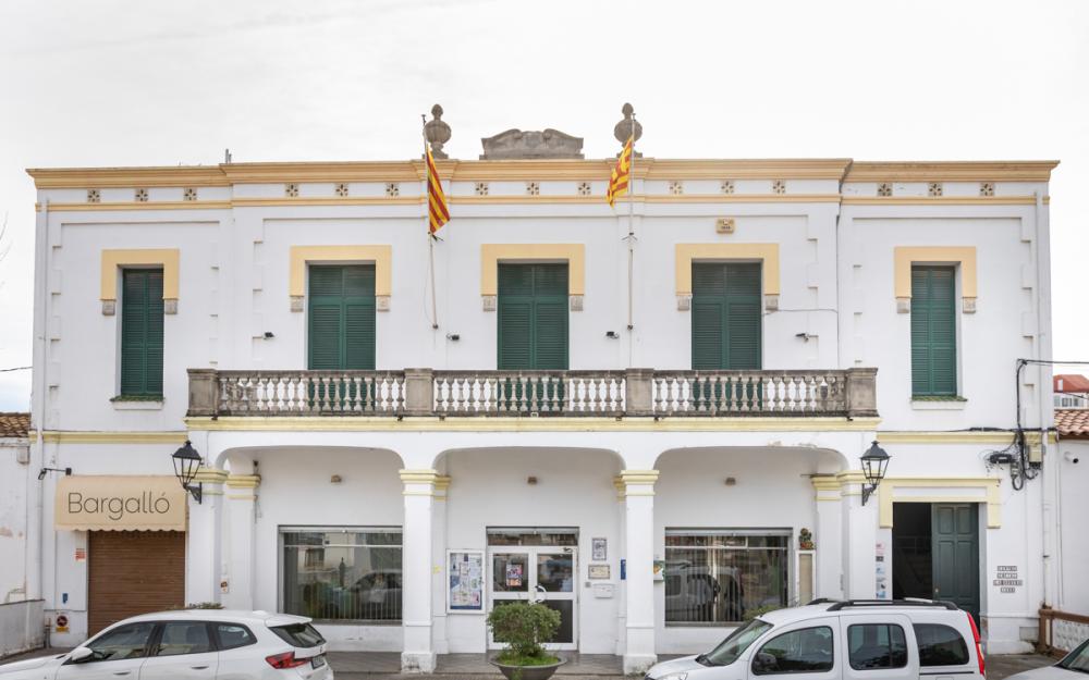 Exterior del Centre Cívic Lluís Jover