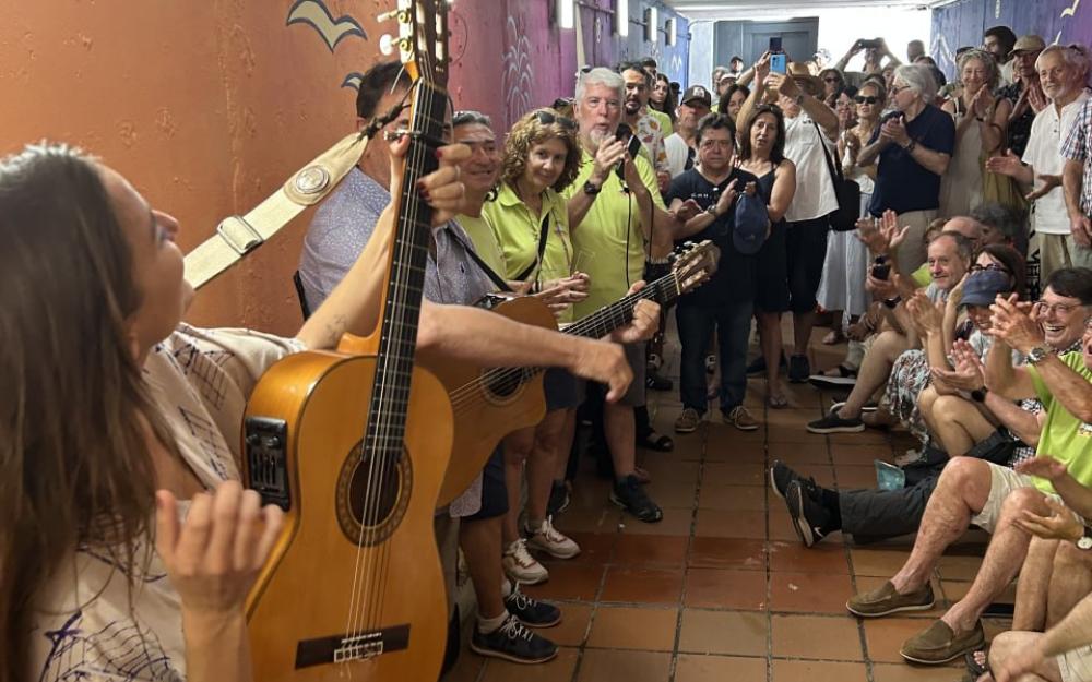 Inauguració del mural del pas soterrani de la Torre d'en Nadal