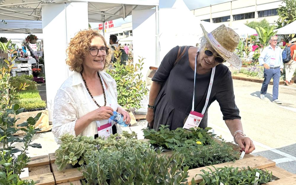 L'alcaldessa i la regidora de Promoció Econòmica visitant el Viridalia Fòrum 2026