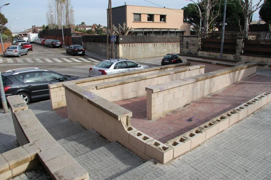 Reordenació zona cruïlla Santiago Rusiñol