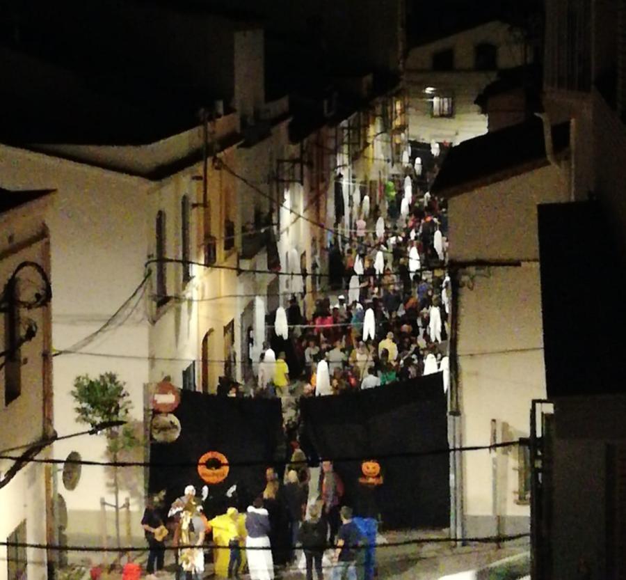 Carrer guarnit en altres edicions
