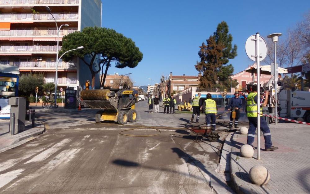 Obres reparació asfalt