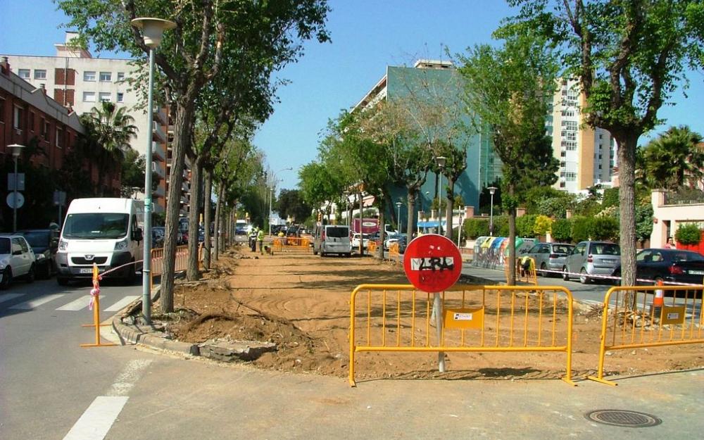 Obres illes centrals av. Eduard Ferrés