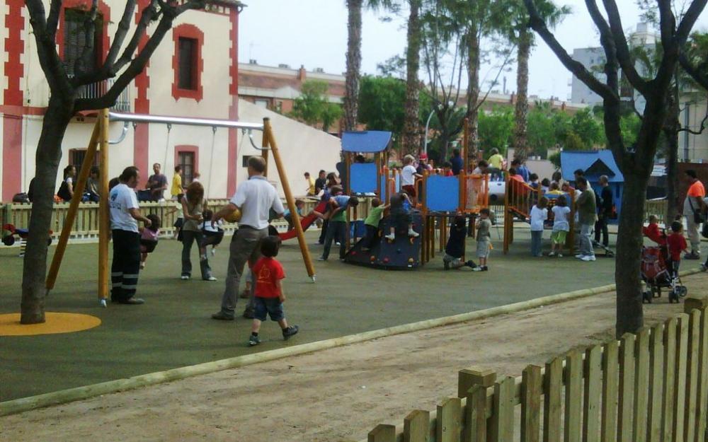 Parc infantil plaça Josep Tarradellas