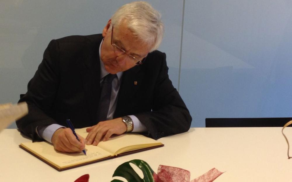 Firma llibre d'Honor