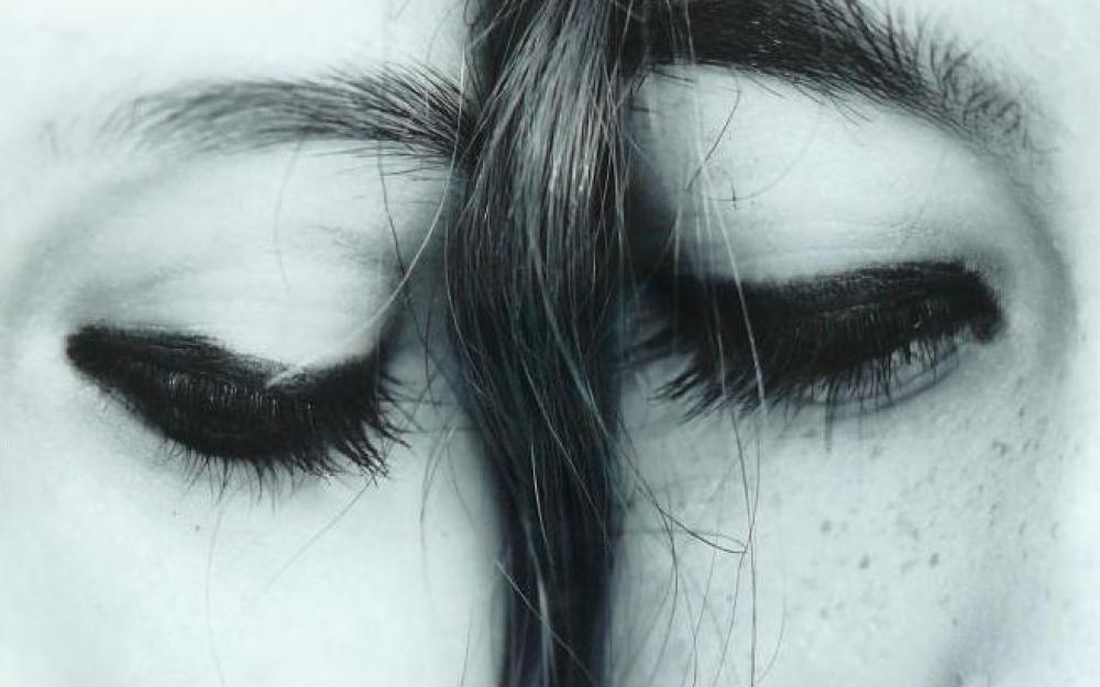 Categoria A. Segon premi: "Close your eyes"