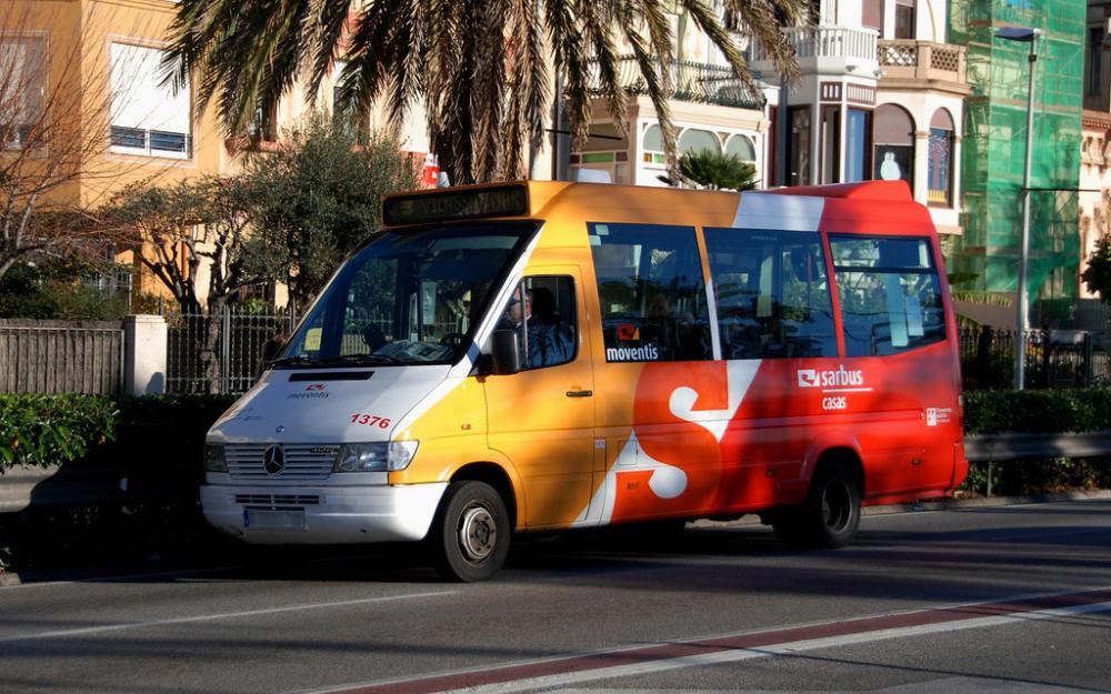 Bus al cementiri