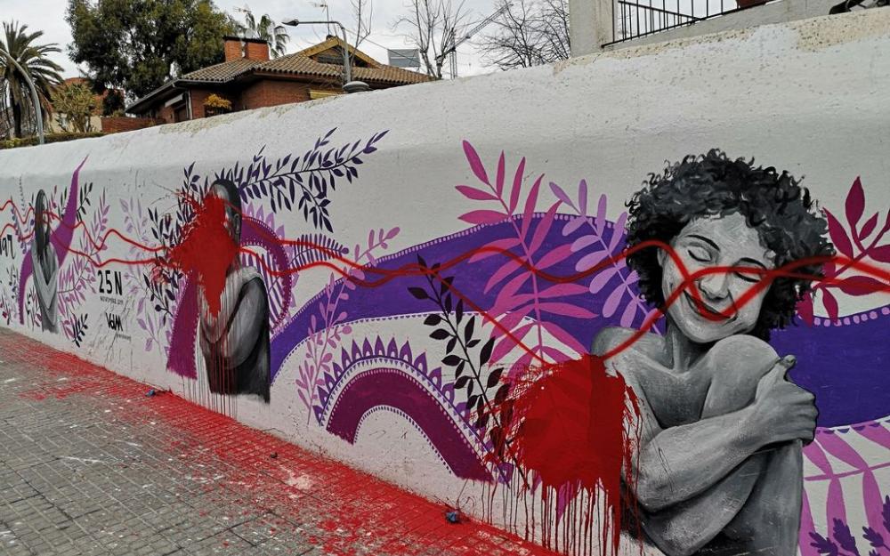Nou atac mural