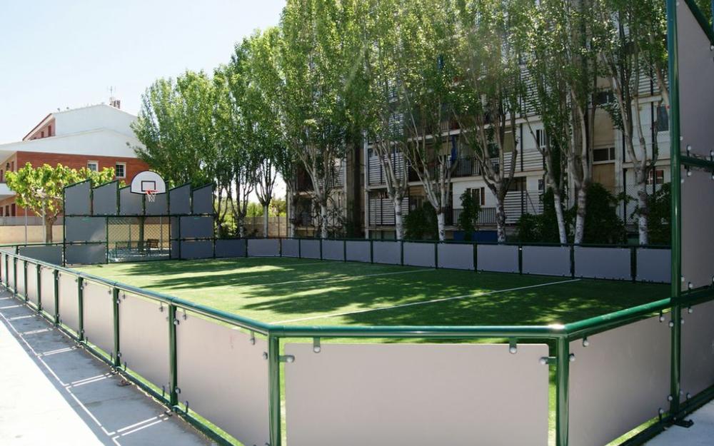 Pista a Lluís Guardiola, 34