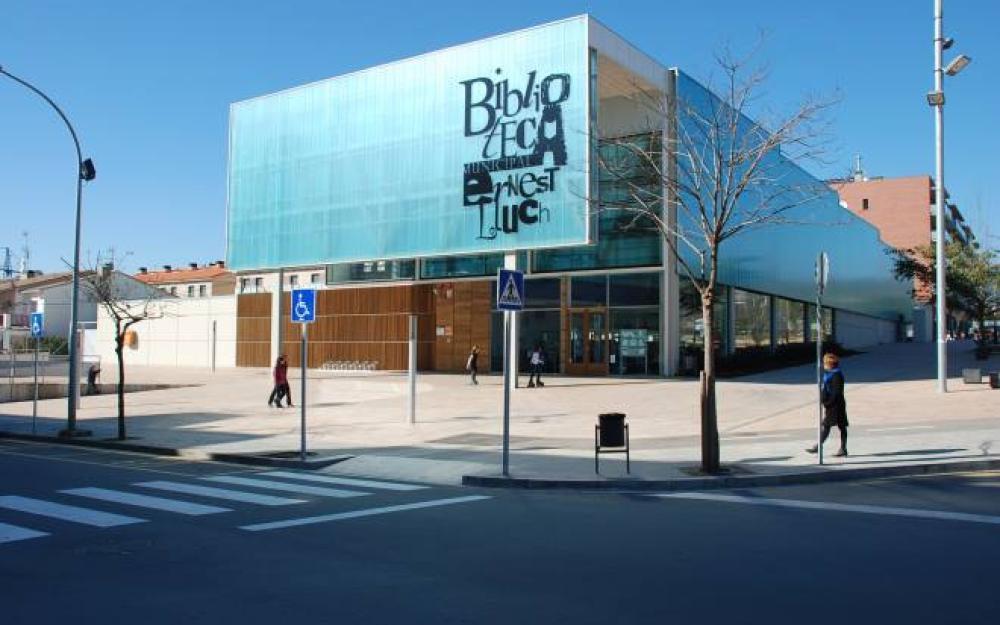 Exterior biblioteca