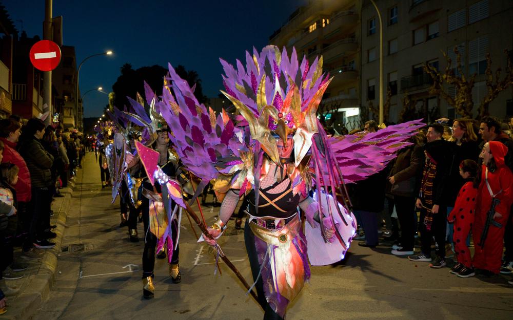 Una de les comparses participants a la rua de Carnaval 2023