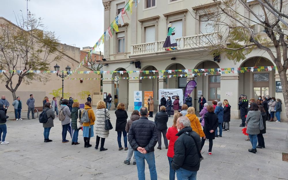 Lectura manifest institucional Dia internacioanal de les dones