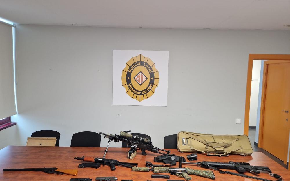 Armes d'airsoft incautades