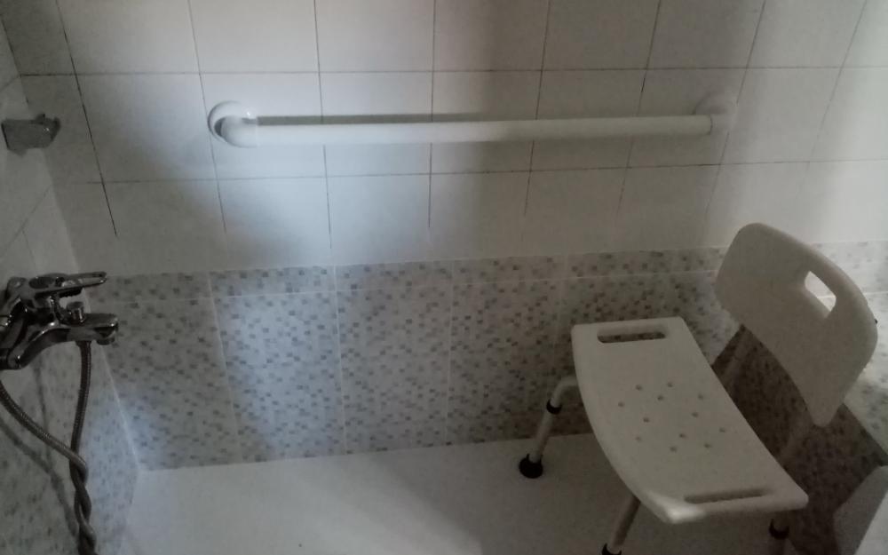 Canvi de banyera per dutxa