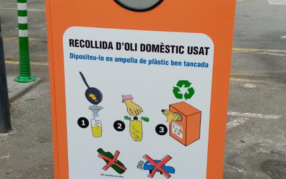 Contenidor de recollida d'oli domèstic