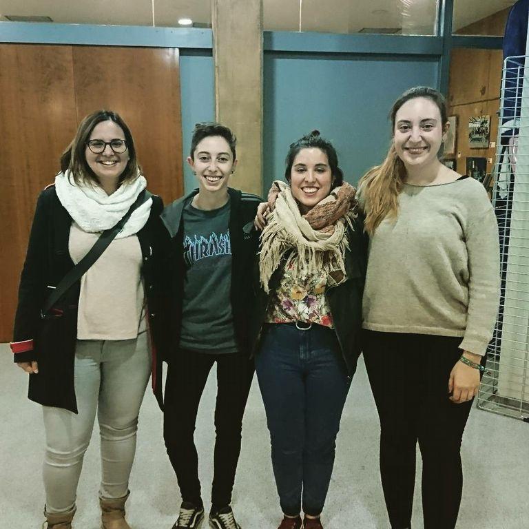 La regidora de Joventut acompanya al grup Lombao