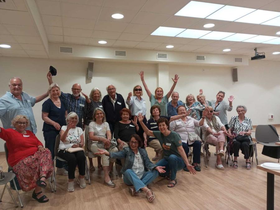 Participants al Cafè Radars del 3 de juny de 2025