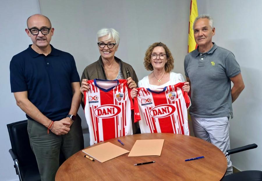 Acte de signatura dels convenis amb la UE Vilassar i la Fundació Unió Esportiva Vilassar