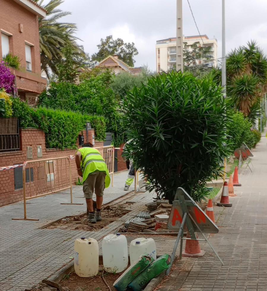 Reparacions tram voreres de la carretera d'Argentona